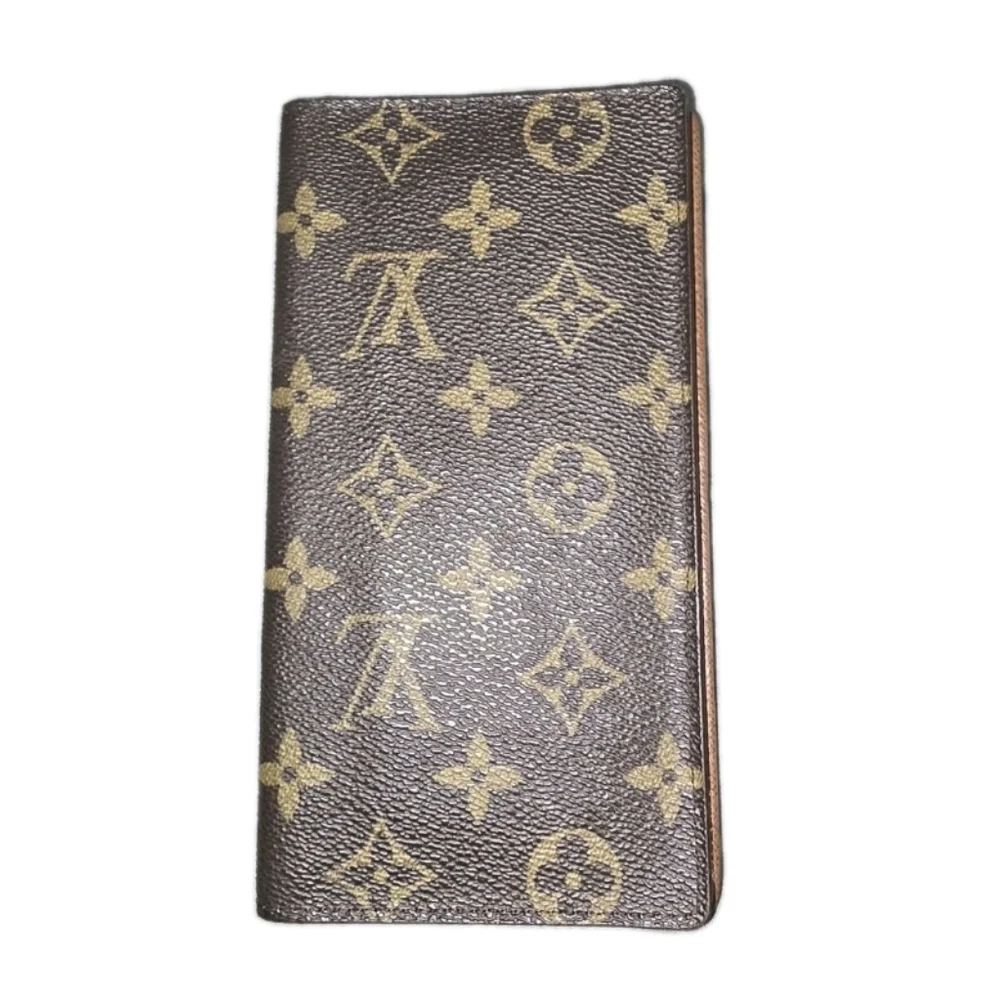 Authentic Louis Vuitton Monogram Card And Currency Wallet - Picture 9 of 9